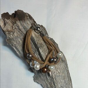 Elegant Multi-Strand Pearl Bracelet